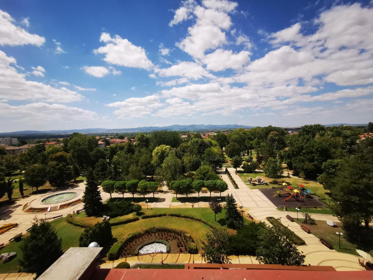 Park Hotel Romantica Svilengrad Exterior foto